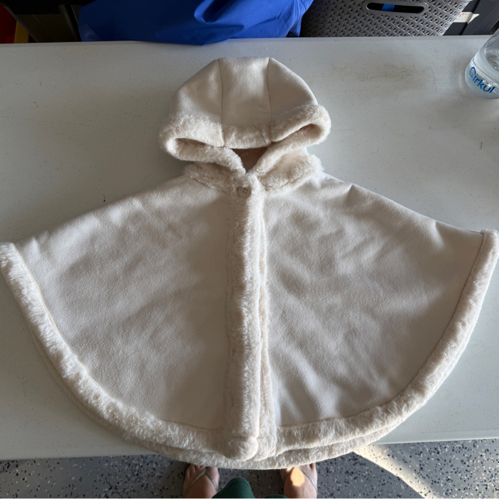 **!HUGE SALE!** First Impressions winter white faux shearling cape